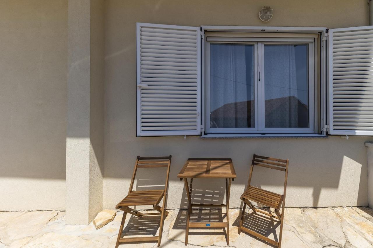 Apartments 23 And 25 With Free Private Parking Zadar Extérieur photo