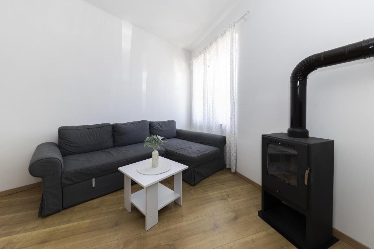 Apartments 23 And 25 With Free Private Parking Zadar Extérieur photo