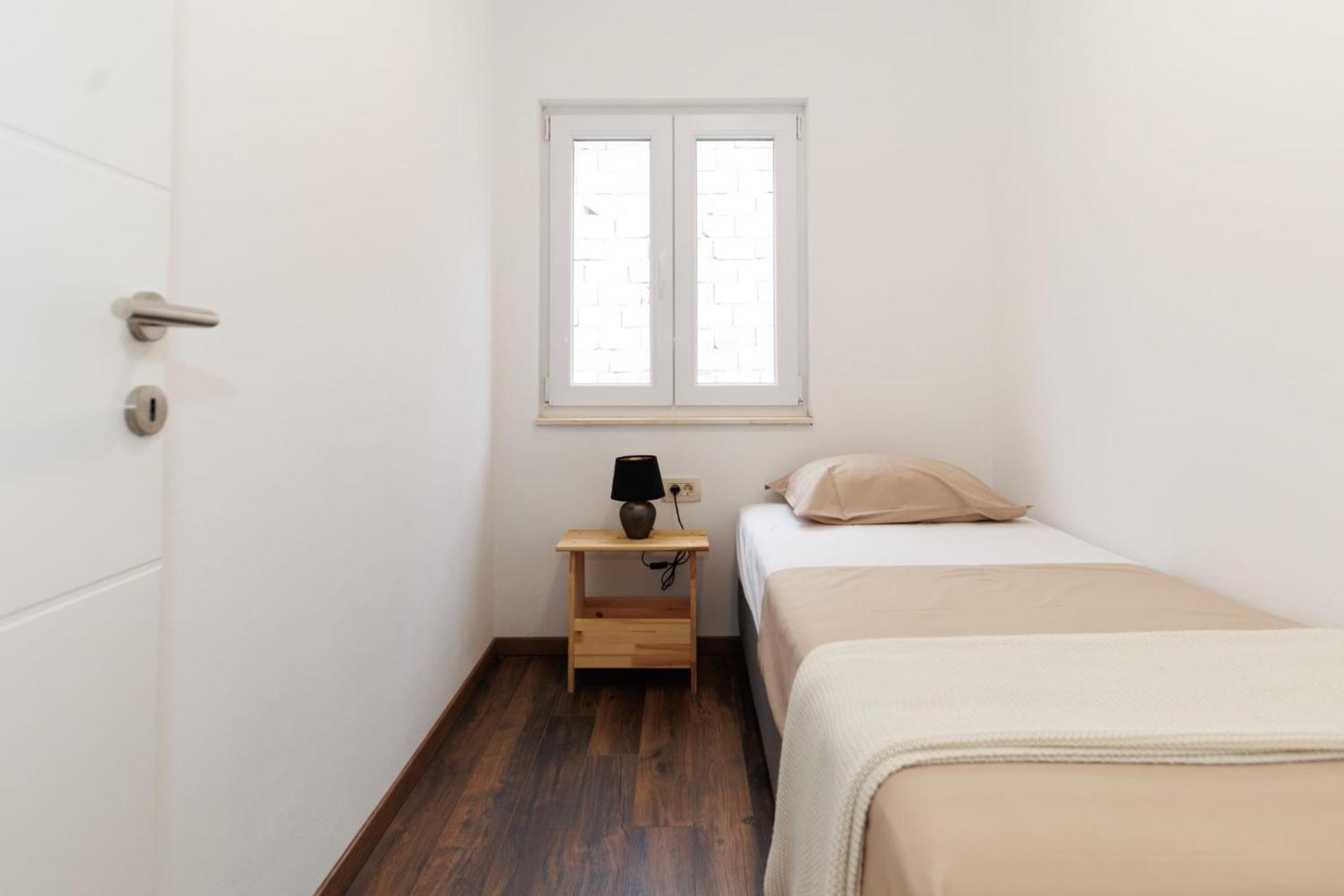 Apartments 23 And 25 With Free Private Parking Zadar Extérieur photo