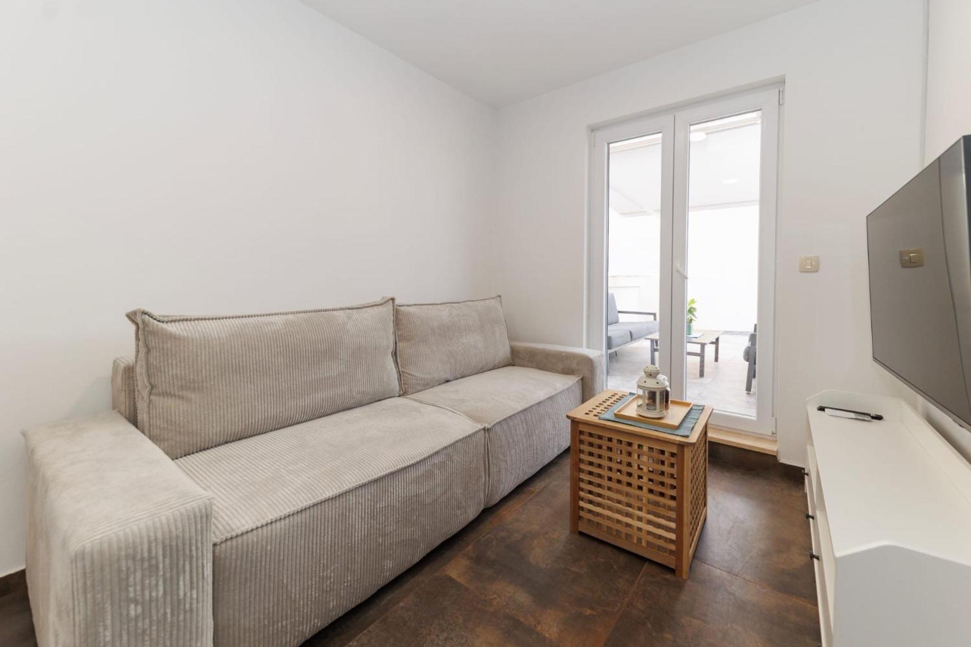 Apartments 23 And 25 With Free Private Parking Zadar Extérieur photo
